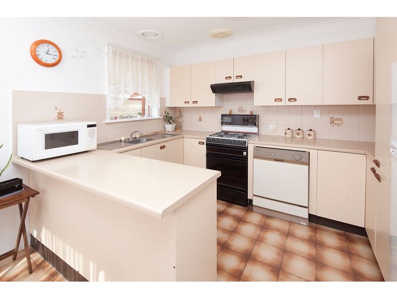 6 Dorothy Court, Dandenong North VIC 3175