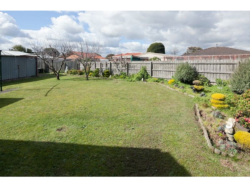 6 Dorothy Court, Dandenong North VIC 3175