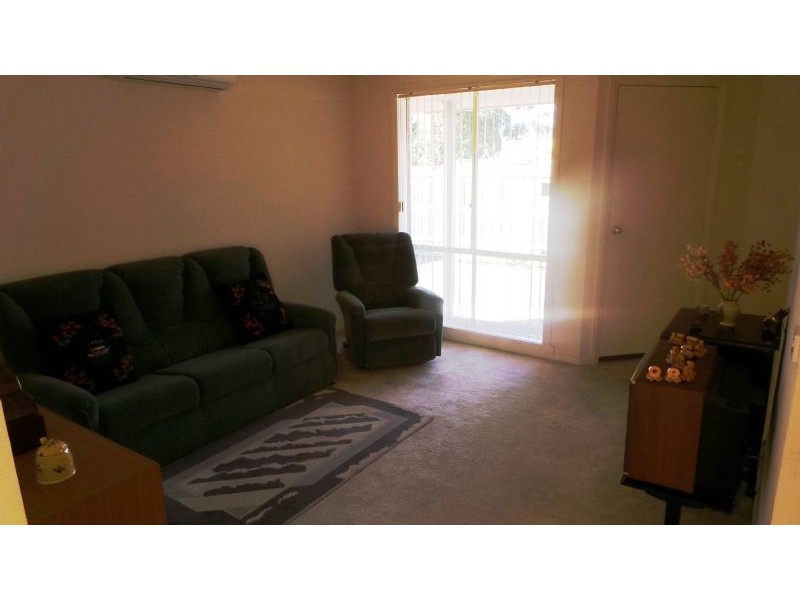 2/14 Clement Street, Dandenong VIC 3175