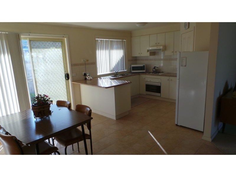 2/14 Clement Street, Dandenong VIC 3175