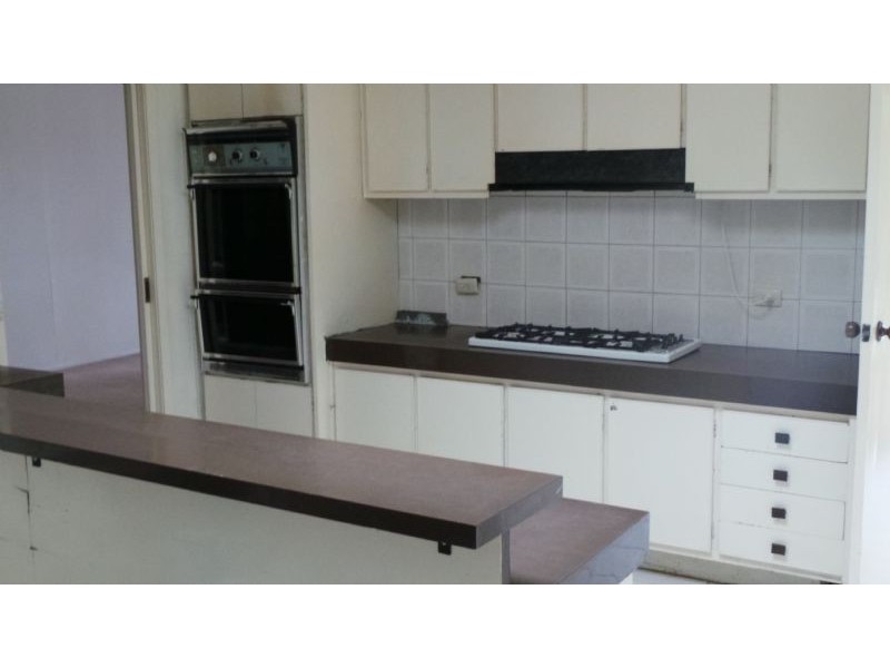 222 Power Road, Endeavour Hills VIC 3802