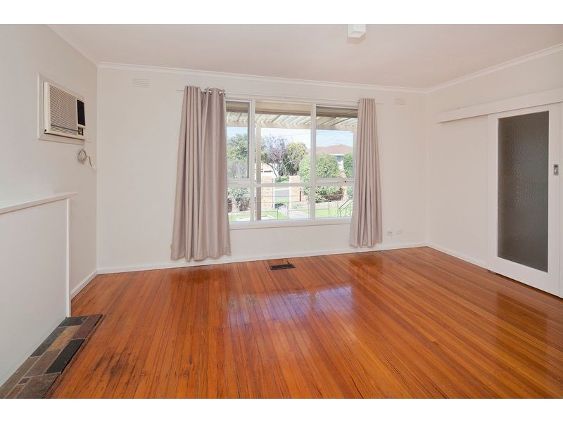 7 Teal Court, Dandenong North VIC 3175