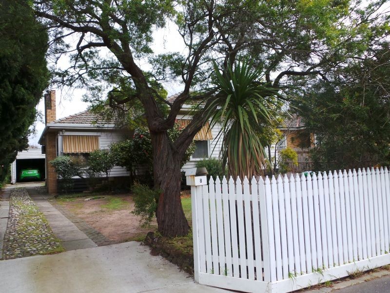 8 Aratula Street, Dandenong VIC 3175