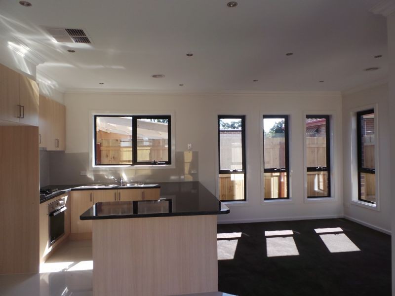 1A Puffin Court, Endeavour Hills VIC 3802