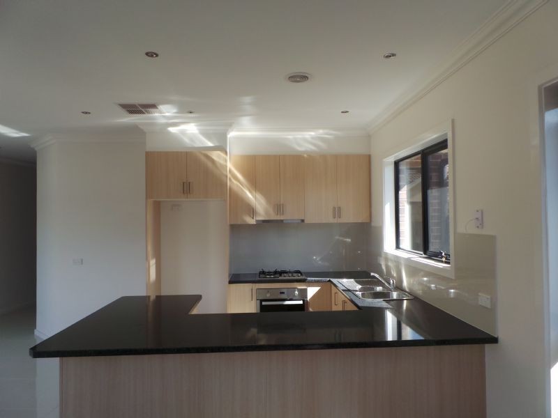 1A Puffin Court, Endeavour Hills VIC 3802