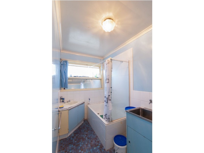 8/58 Potter Street, Dandenong VIC 3175