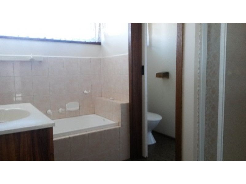 2/28 Chandler Road, Noble Park VIC 3174