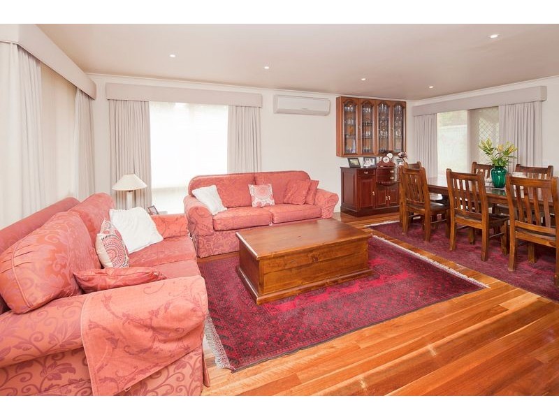 204 Outlook Drive, Dandenong North VIC 3175