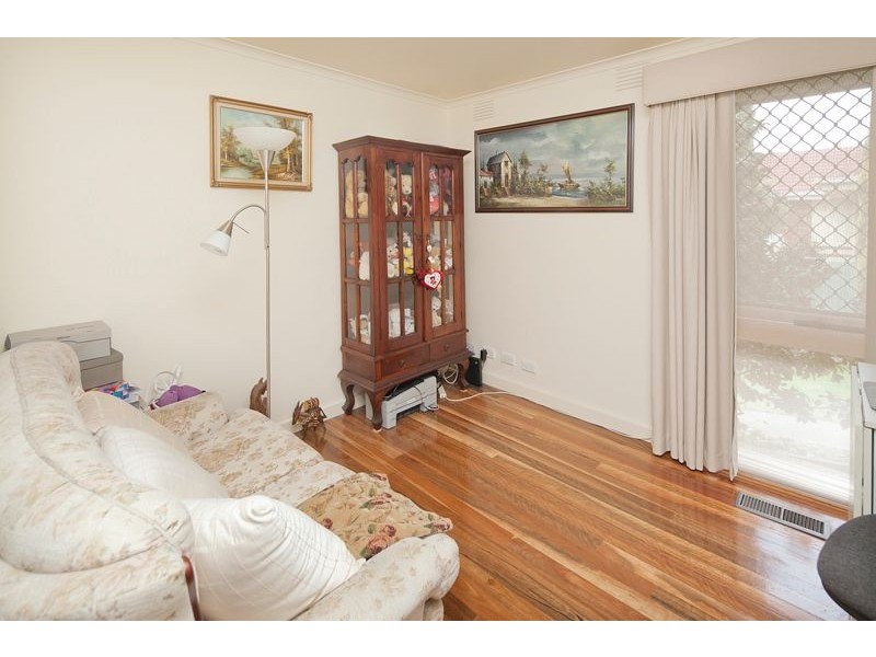 204 Outlook Drive, Dandenong North VIC 3175