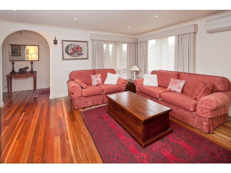 204 Outlook Drive, Dandenong North VIC 3175