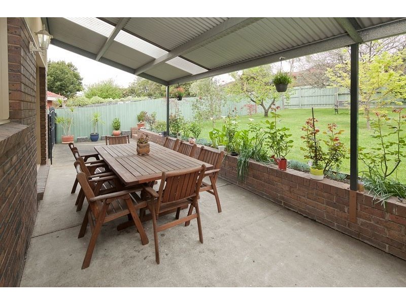 204 Outlook Drive, Dandenong North VIC 3175