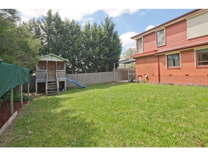 19 Castlecrag Close, Endeavour Hills VIC 3802