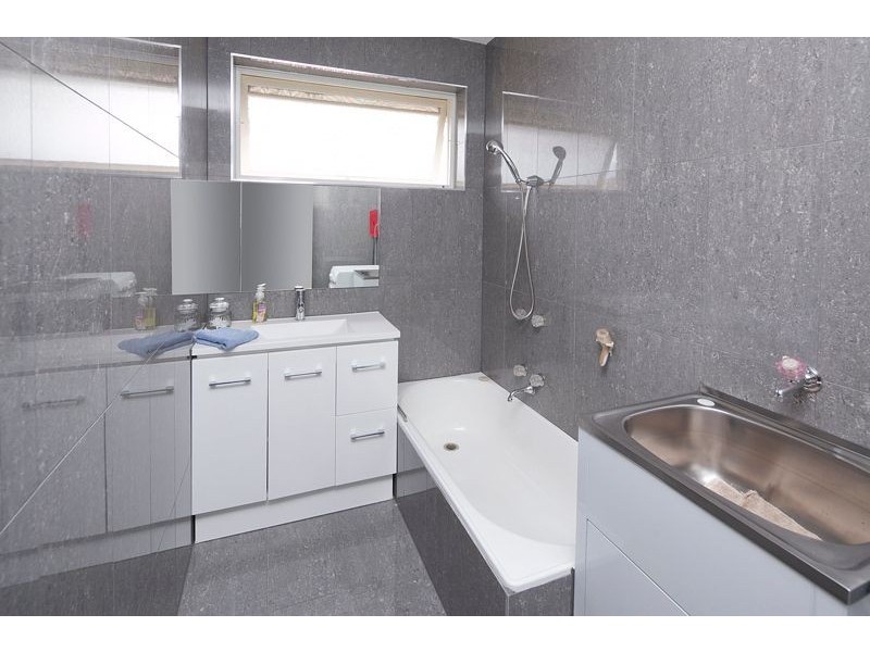 7/4-6 Keys Street, Dandenong VIC 3175