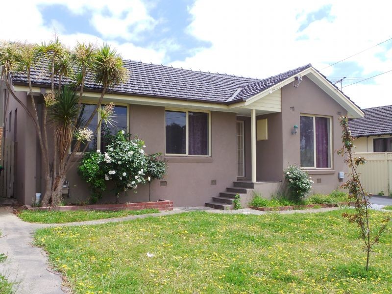 1/8 Scullin Street, Dandenong North VIC 3175