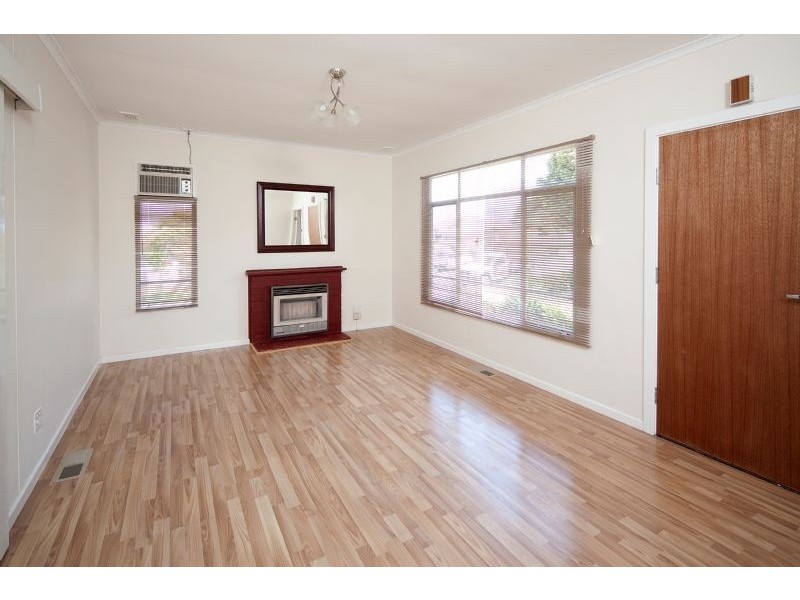 1/22 Sheoak Street, Doveton VIC 3177