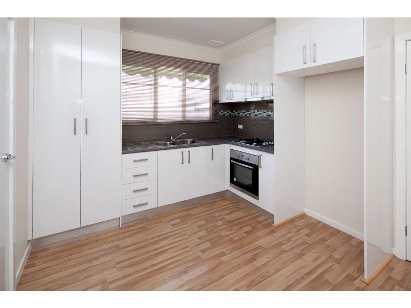 1/22 Sheoak Street, Doveton VIC 3177