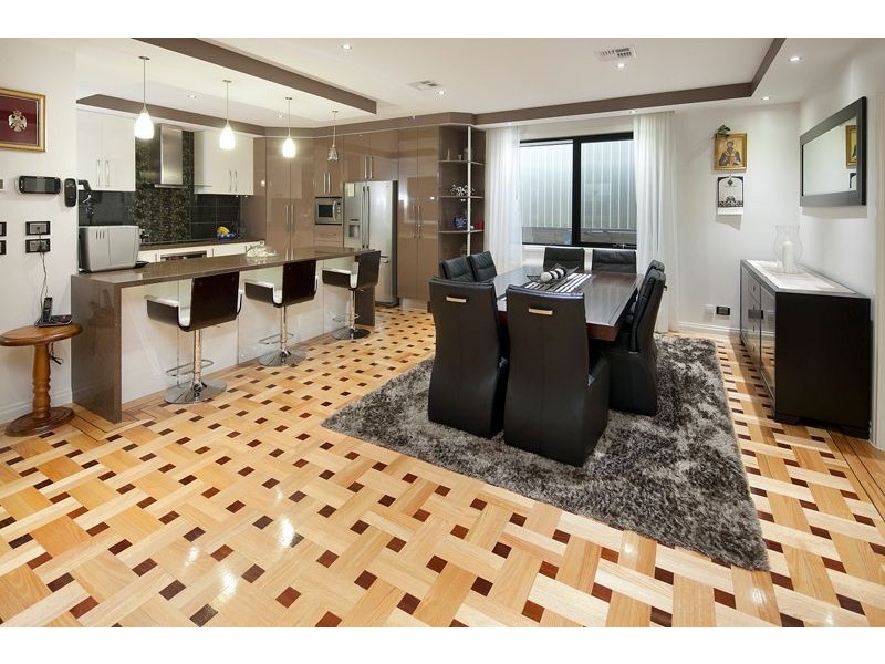 6 Morey Rise, Endeavour Hills VIC 3802