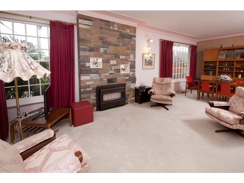 55 Wilma Avenue, Dandenong VIC 3175