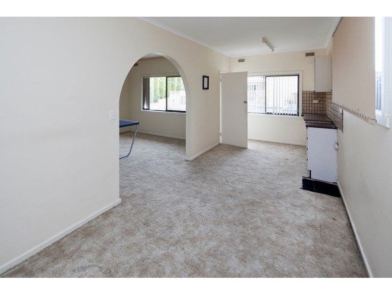 55 Wilma Avenue, Dandenong VIC 3175