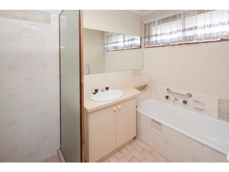 19 Falkiner Crescent, Dandenong VIC 3175