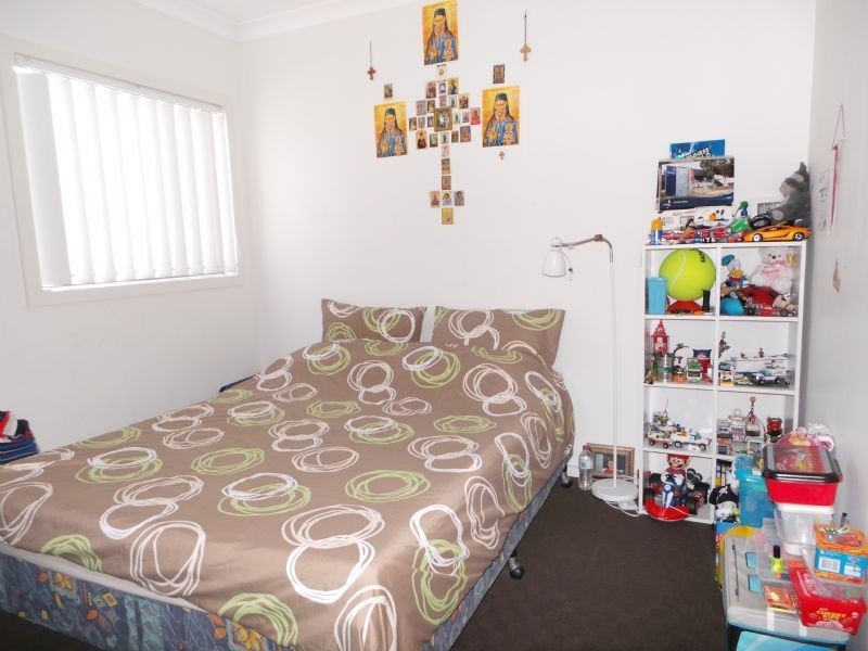 3/8 Prunus Grove, Doveton VIC 3177