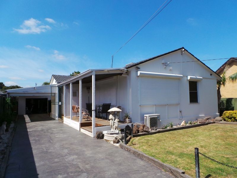 10 Conferta Crescent, Doveton VIC 3177