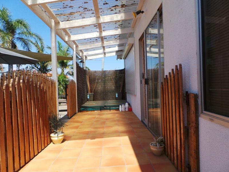 10 Conferta Crescent, Doveton VIC 3177