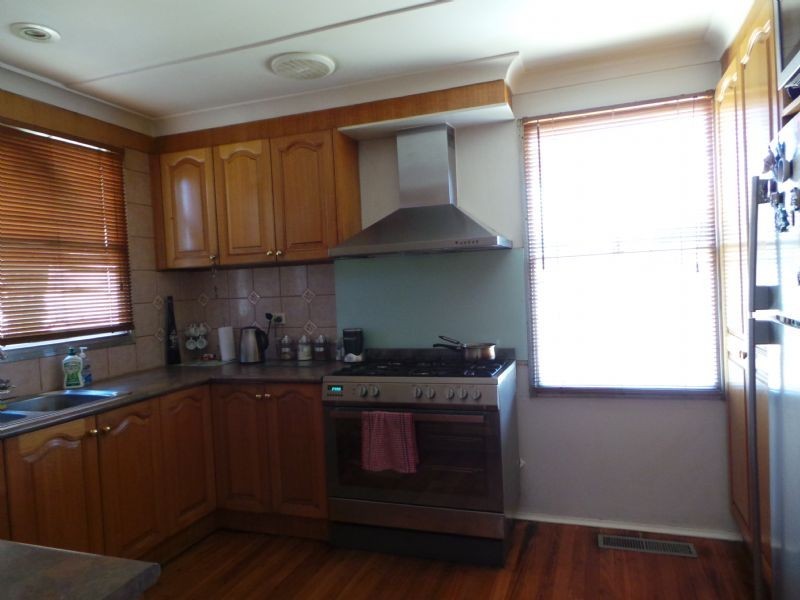 10 Conferta Crescent, Doveton VIC 3177