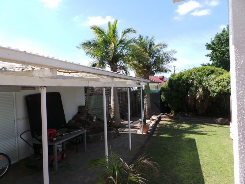 10 Conferta Crescent, Doveton VIC 3177