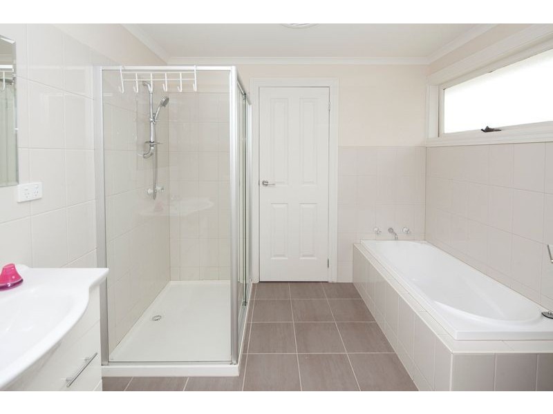 1 Marra Court, Endeavour Hills VIC 3802