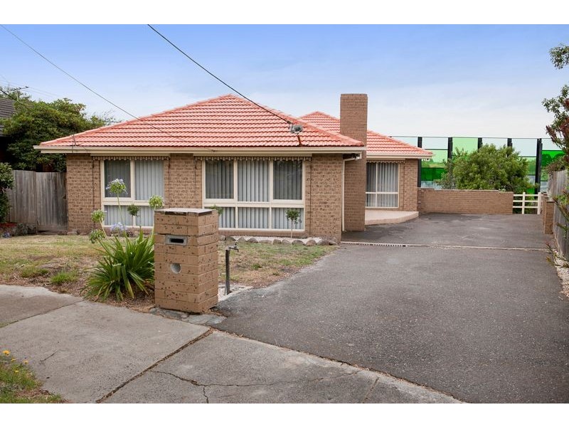 5 Garfield Court, Dandenong North VIC 3175