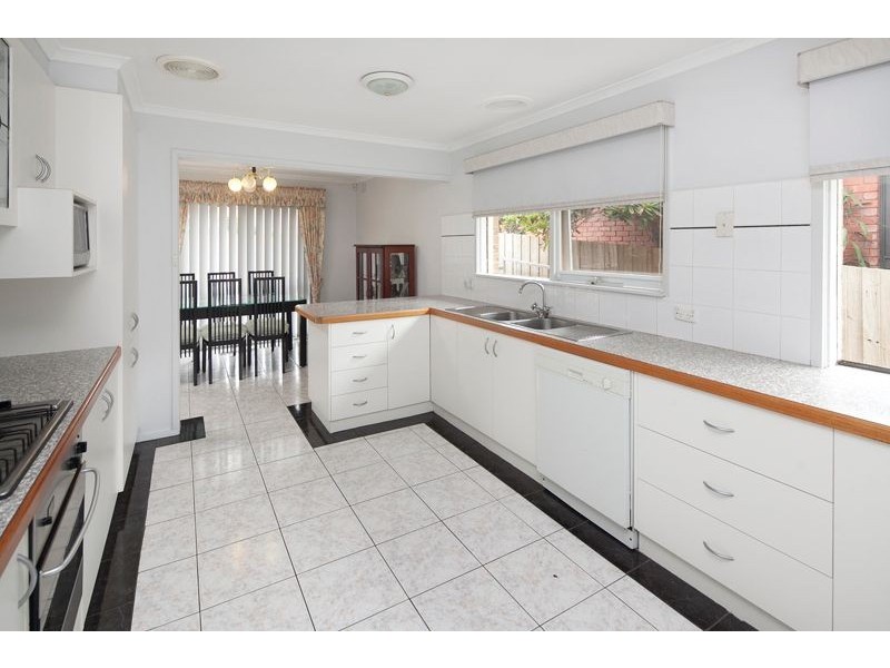 5 Garfield Court, Dandenong North VIC 3175