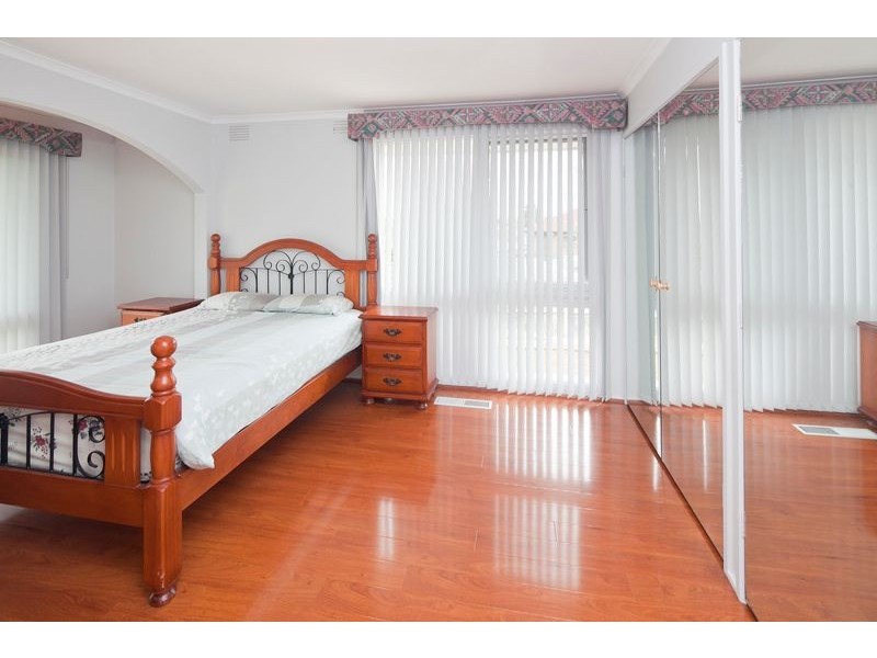 5 Garfield Court, Dandenong North VIC 3175