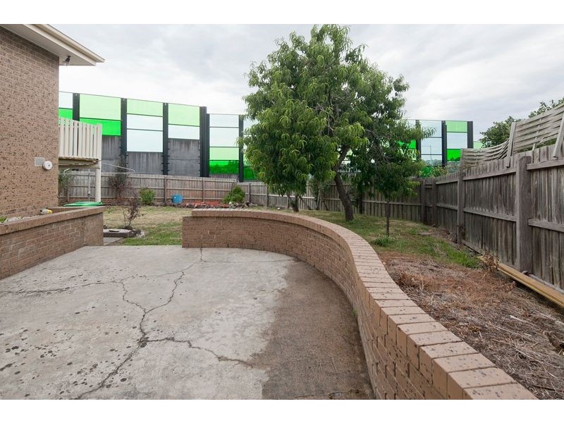 5 Garfield Court, Dandenong North VIC 3175