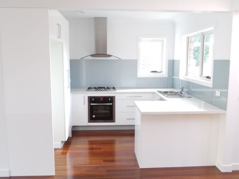 Units 2 & 3/32 Monteith Crescent, Endeavour Hills VIC 3802