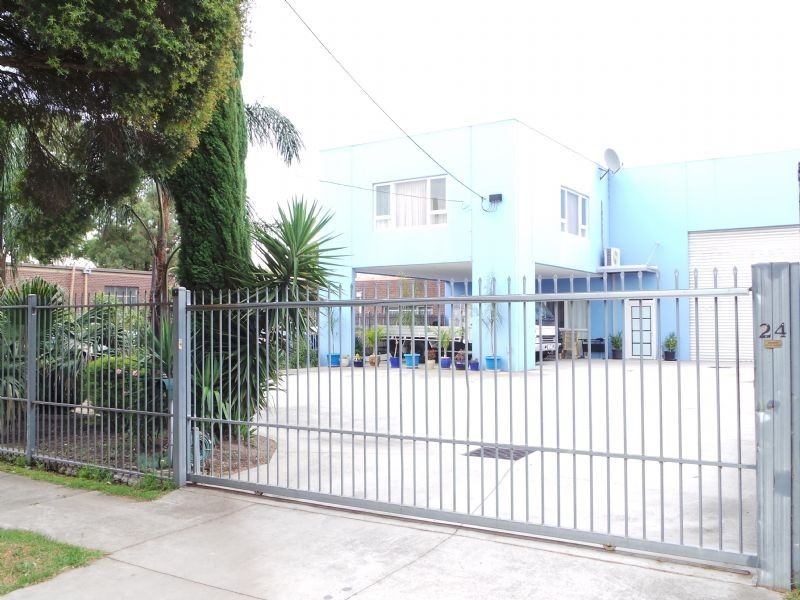24 Station Street, Dandenong VIC 3175