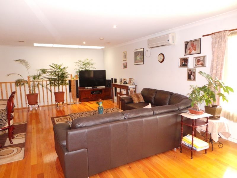 24 Station Street, Dandenong VIC 3175