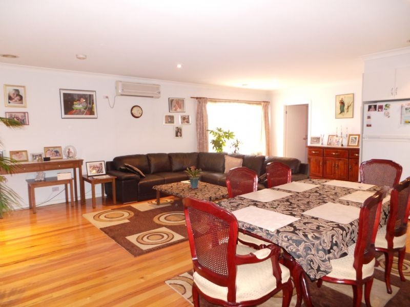 24 Station Street, Dandenong VIC 3175