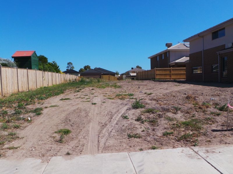 15 Yale Avenue, Keysborough VIC 3173