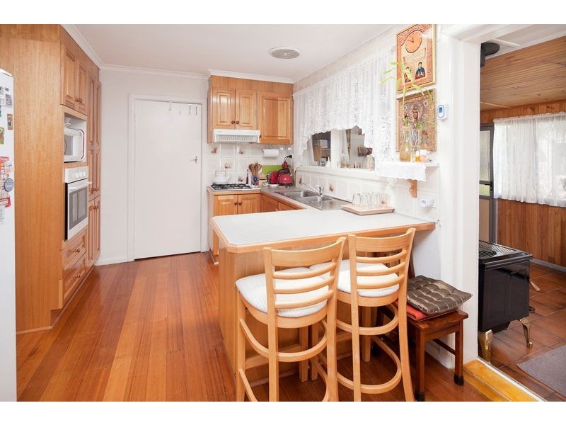 10 Carlisle Road, Hallam VIC 3803