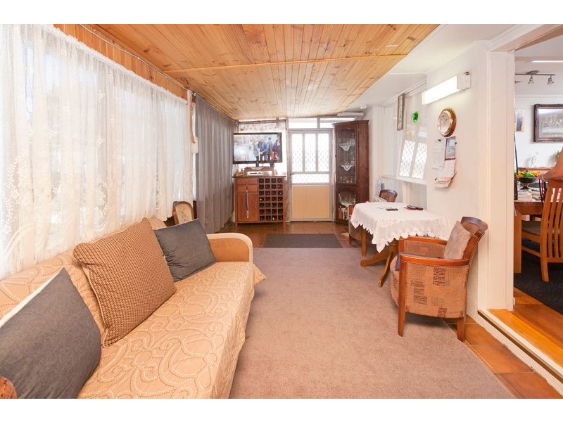 10 Carlisle Road, Hallam VIC 3803