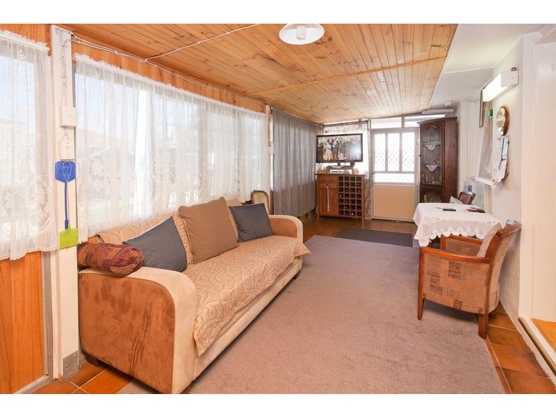 10 Carlisle Road, Hallam VIC 3803