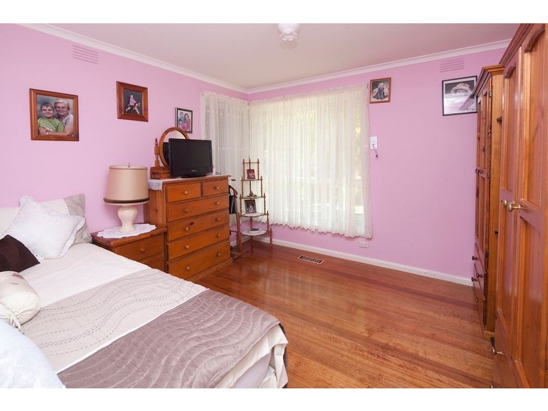 10 Carlisle Road, Hallam VIC 3803