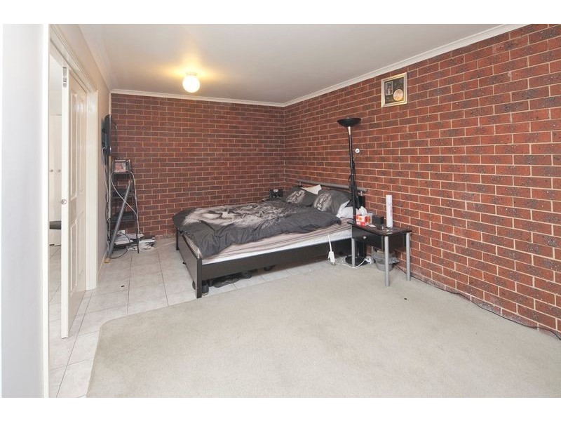 9 Monica Close, Endeavour Hills VIC 3802