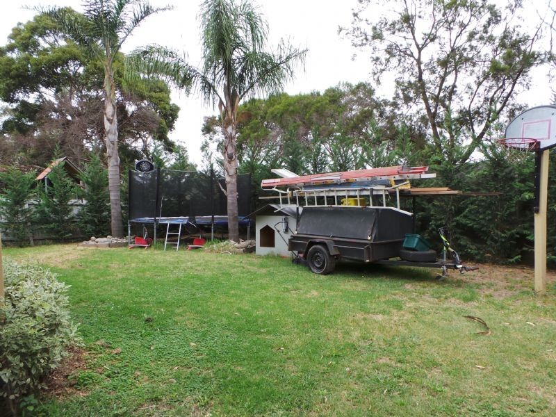 43 Aldridge Street, Endeavour Hills VIC 3802