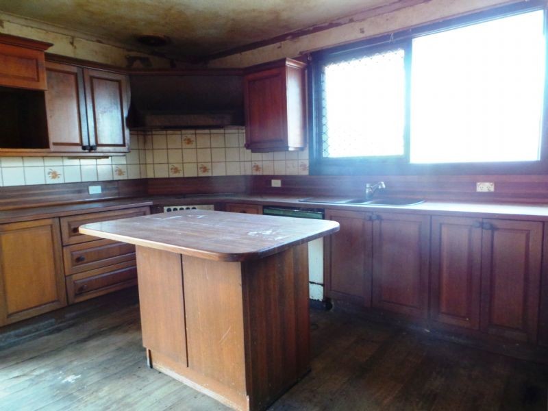 12 Southdowne Close, Springvale VIC 3171