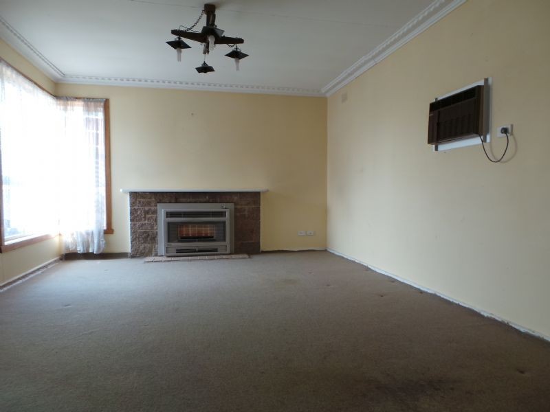 8 Bertha Street, Springvale South VIC 3172