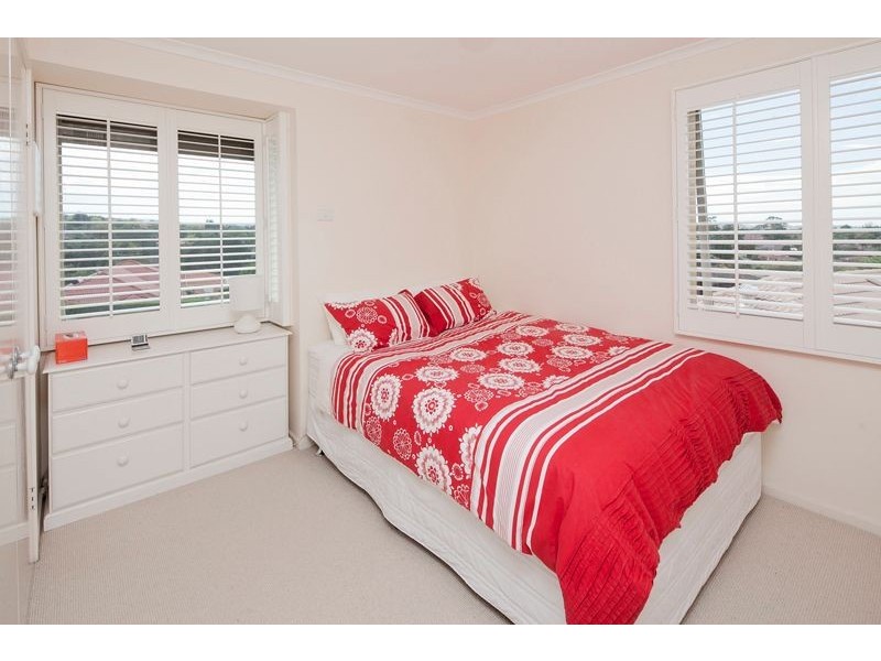 32 William Hovell Drive, Endeavour Hills VIC 3802