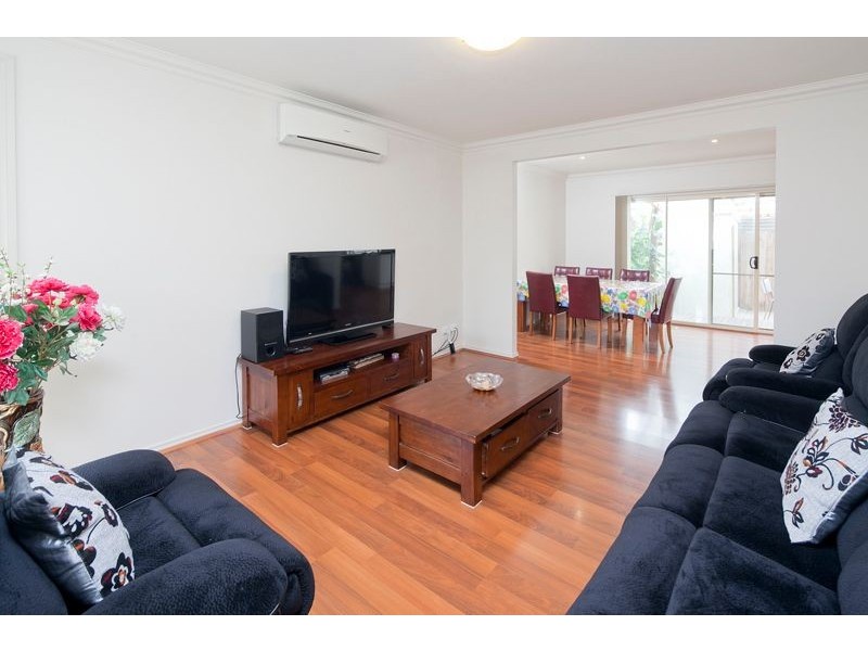 2/15 Eckford Street, Dandenong VIC 3175