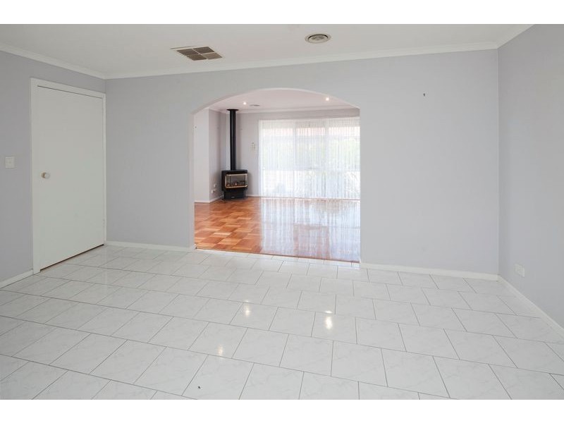 10/33 Fintonia Road, Noble Park VIC 3174